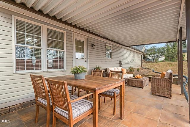 2106 Trail Five, Burlington, NC 27215