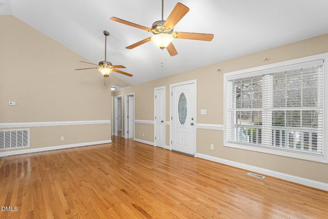 2106 Trail Five, Burlington, NC 27215