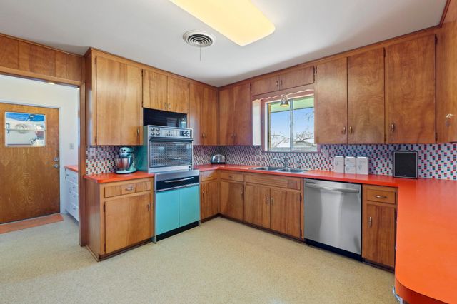 100 W Central DR, Georgetown, TX 78628