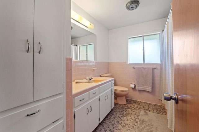 100 W Central DR, Georgetown, TX 78628