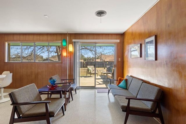 100 W Central DR, Georgetown, TX 78628