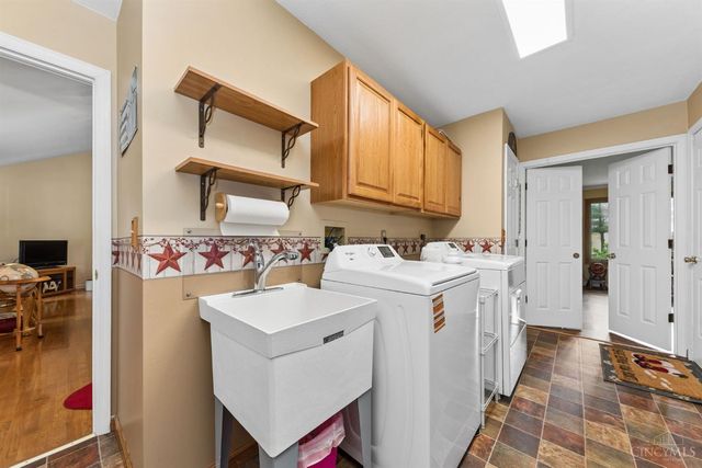 2615 St Rt 232, Tate Twp, OH 45157