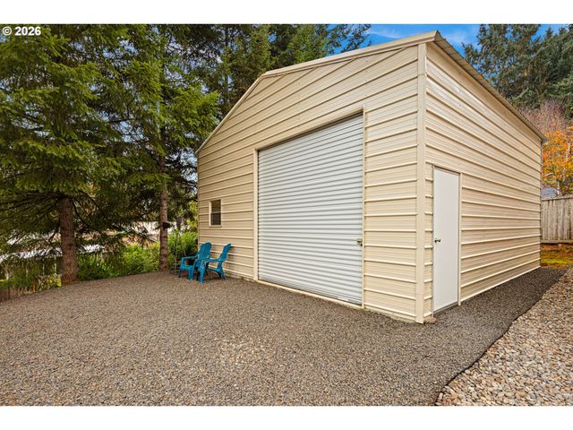 87973 SHERWOOD St, Veneta, OR 97487