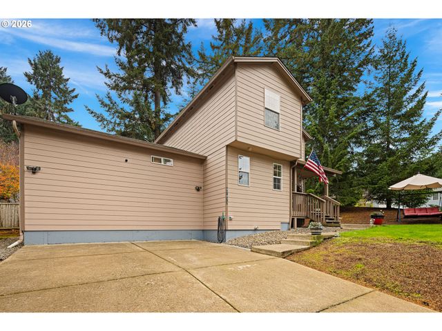 87973 SHERWOOD St, Veneta, OR 97487