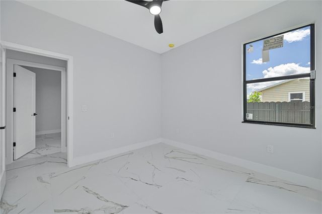 1413 NE 7TH AVENUE, Cape Coral, FL 33909