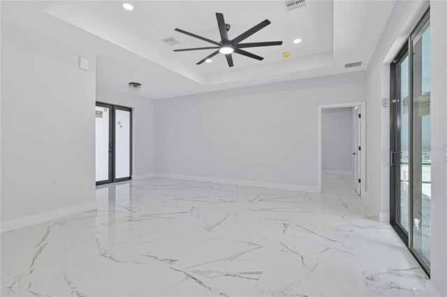 1413 NE 7TH AVENUE, Cape Coral, FL 33909