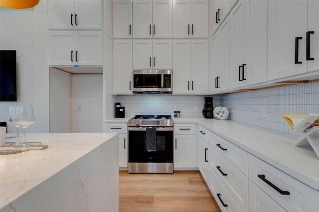 3309 Saint Emanuel Street, Houston, TX 77004