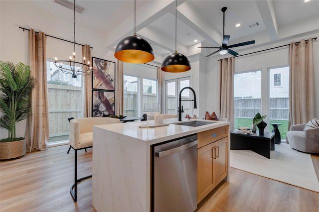 3309 Saint Emanuel Street, Houston, TX 77004