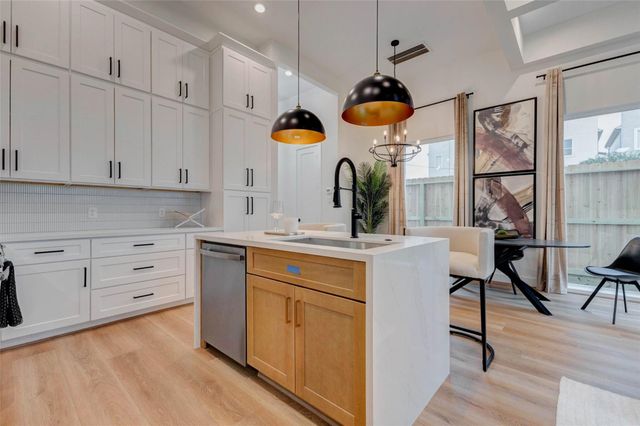 3309 Saint Emanuel Street, Houston, TX 77004