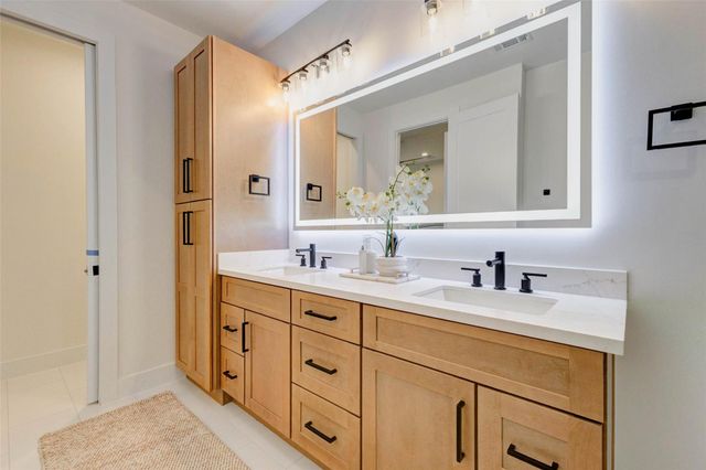 3309 Saint Emanuel Street, Houston, TX 77004