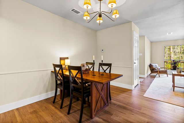 2214 Easley Circle, Huntsville, TX 77320