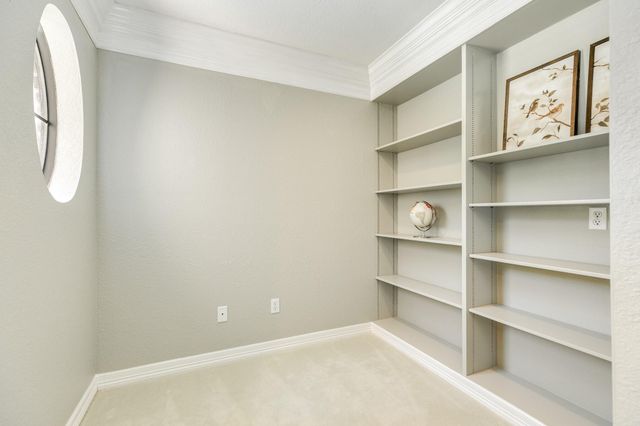 113 Rosewood Street, Lake Jackson, TX 77566