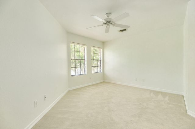 113 Rosewood Street, Lake Jackson, TX 77566