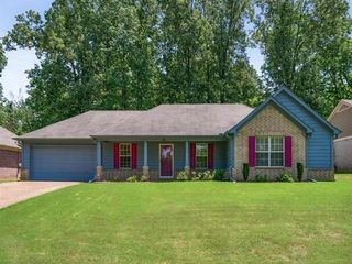 4356 CEDAR HILLS RD, Unincorporated, TN 38135