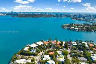 821 E Dilido Dr, Miami Beach, FL 33139