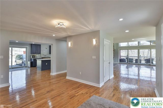380 South Cedar Crest Boulevard, Emmaus Boro, PA 18103