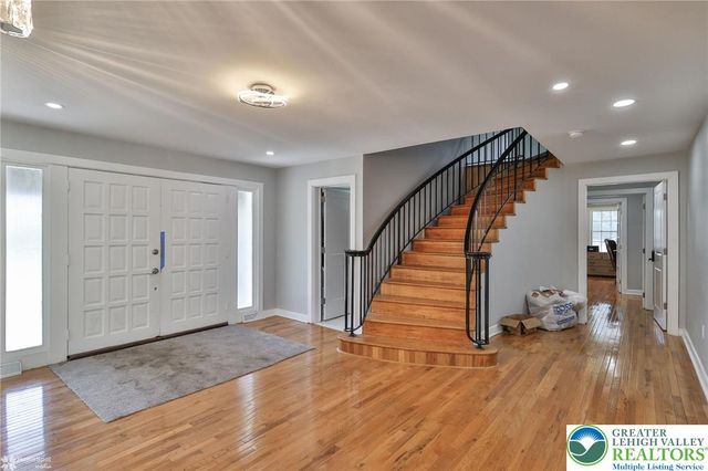 380 South Cedar Crest Boulevard, Emmaus Boro, PA 18103
