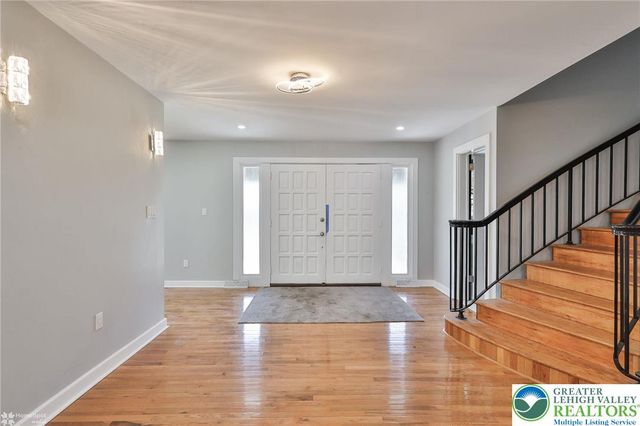 380 South Cedar Crest Boulevard, Emmaus Boro, PA 18103