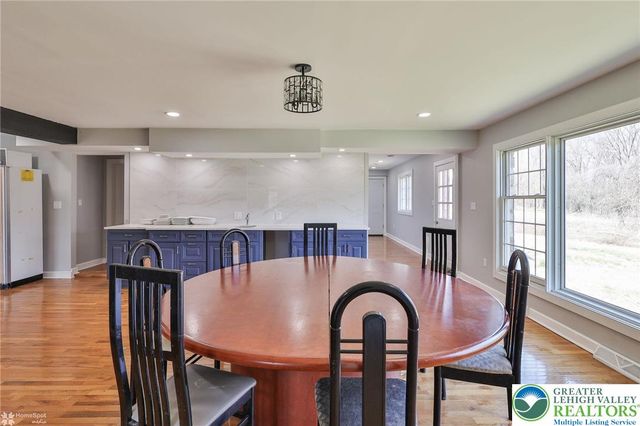 380 South Cedar Crest Boulevard, Emmaus Boro, PA 18103