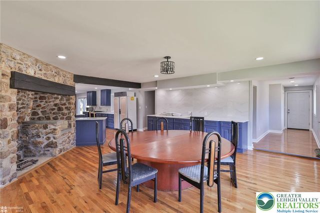 380 South Cedar Crest Boulevard, Emmaus Boro, PA 18103