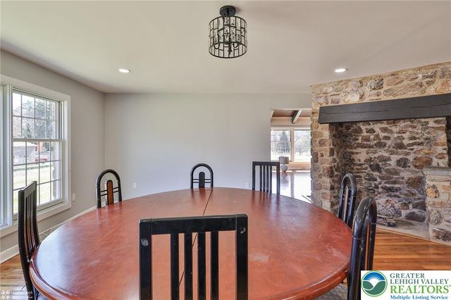 380 South Cedar Crest Boulevard, Emmaus Boro, PA 18103