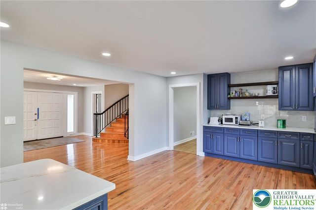380 South Cedar Crest Boulevard, Emmaus Boro, PA 18103