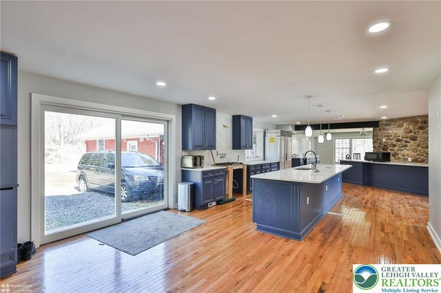 380 South Cedar Crest Boulevard, Emmaus Boro, PA 18103