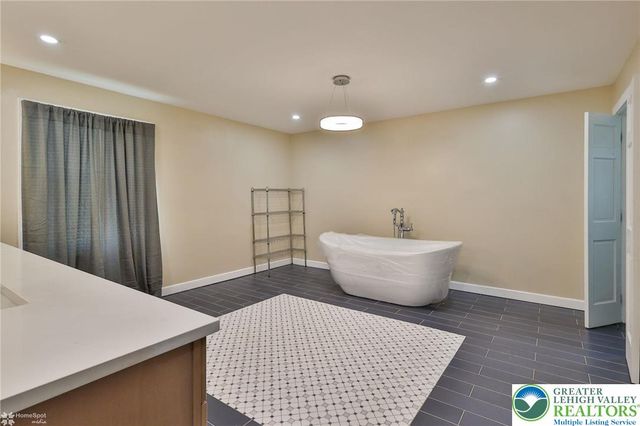 380 South Cedar Crest Boulevard, Emmaus Boro, PA 18103