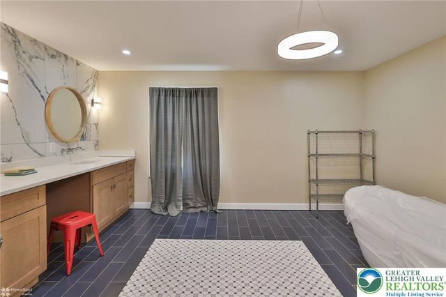 380 South Cedar Crest Boulevard, Emmaus Boro, PA 18103