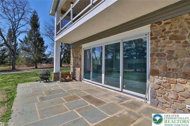 380 South Cedar Crest Boulevard, Emmaus Boro, PA 18103