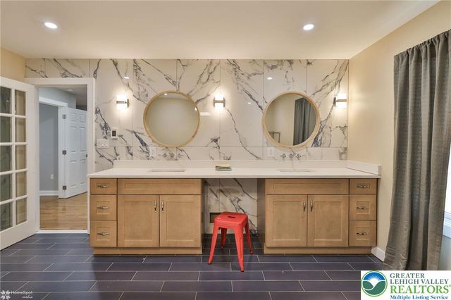 380 South Cedar Crest Boulevard, Emmaus Boro, PA 18103