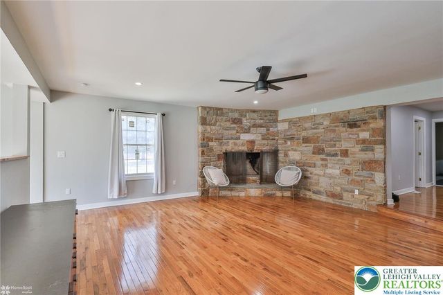 380 South Cedar Crest Boulevard, Emmaus Boro, PA 18103