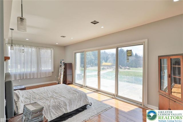 380 South Cedar Crest Boulevard, Emmaus Boro, PA 18103