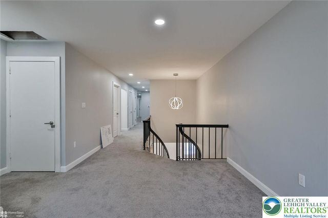 380 South Cedar Crest Boulevard, Emmaus Boro, PA 18103