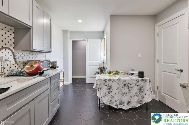 380 South Cedar Crest Boulevard, Emmaus Boro, PA 18103