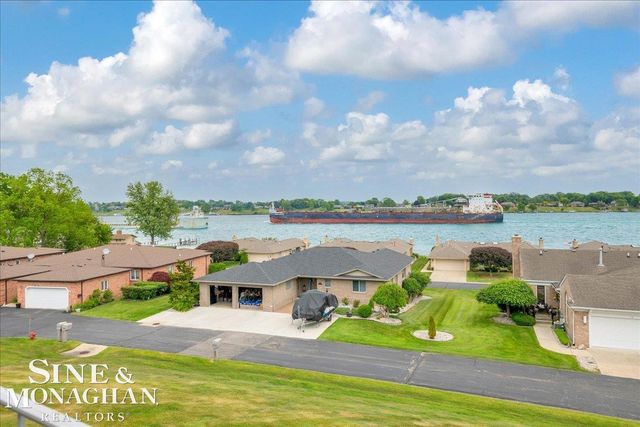 1935 River Road, St Clair Twp, MI 48079