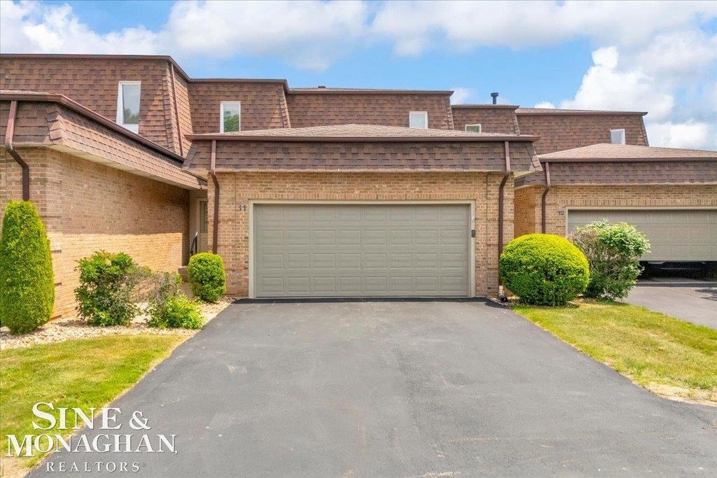 1935 River Road, St Clair Twp, MI 48079