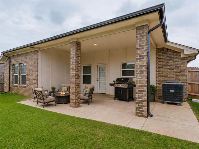 3717 NW 177th Street, Edmond, OK 73012