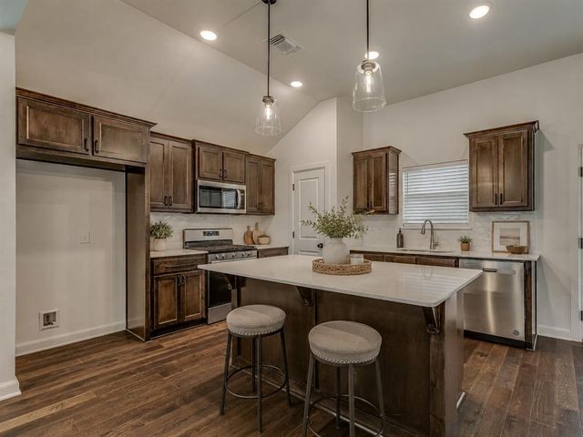 3717 NW 177th Street, Edmond, OK 73012