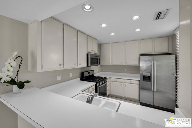 1145 S La Verne Way, Palm Springs, CA 92264