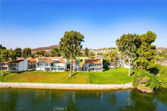 22054 Treasure Island, Canyon Lake, CA 92587