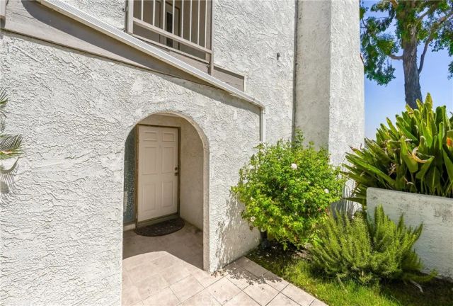 22054 Treasure Island, Canyon Lake, CA 92587