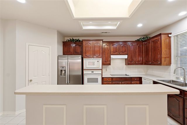 2816 Calico Rock Drive, Fort Worth, TX 76131