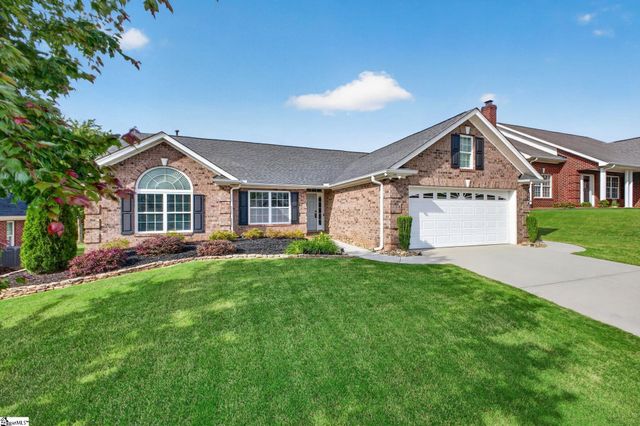 11 Cedarcrest Court, Simpsonville, SC 29680