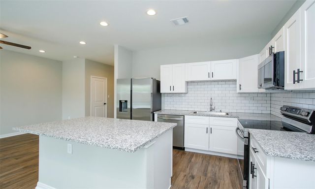 14010 Longstreet Road Road 1B, Willis, TX 77318