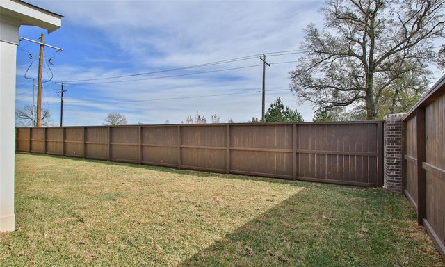 14010 Longstreet Road Road 1B, Willis, TX 77318