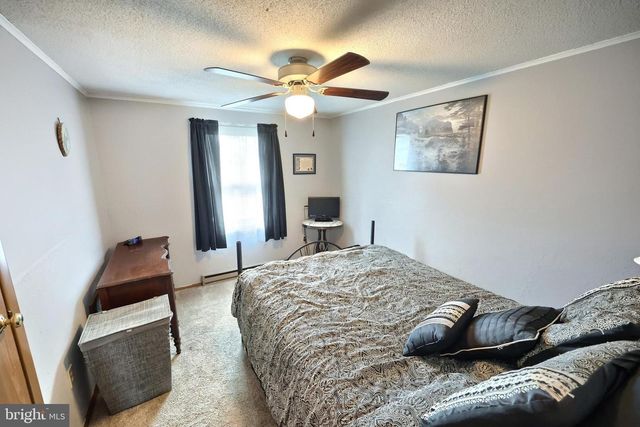 21 BONNIEFIELD CIR, Gettysburg, PA 17325