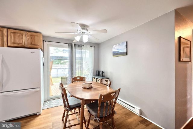 21 BONNIEFIELD CIR, Gettysburg, PA 17325