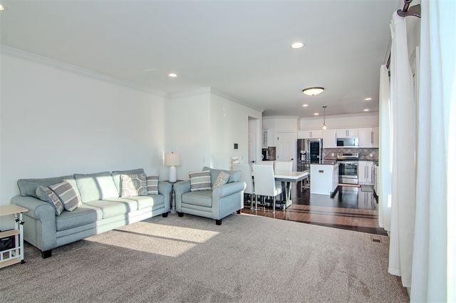 7764 Pietrasiuk Court, Ypsilanti, MI 48197