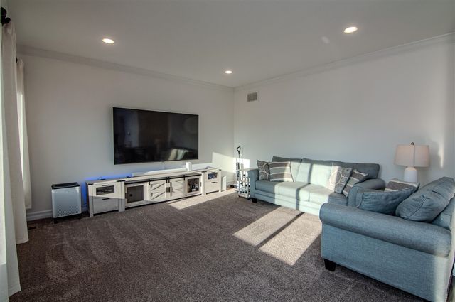 7764 Pietrasiuk Court, Ypsilanti, MI 48197